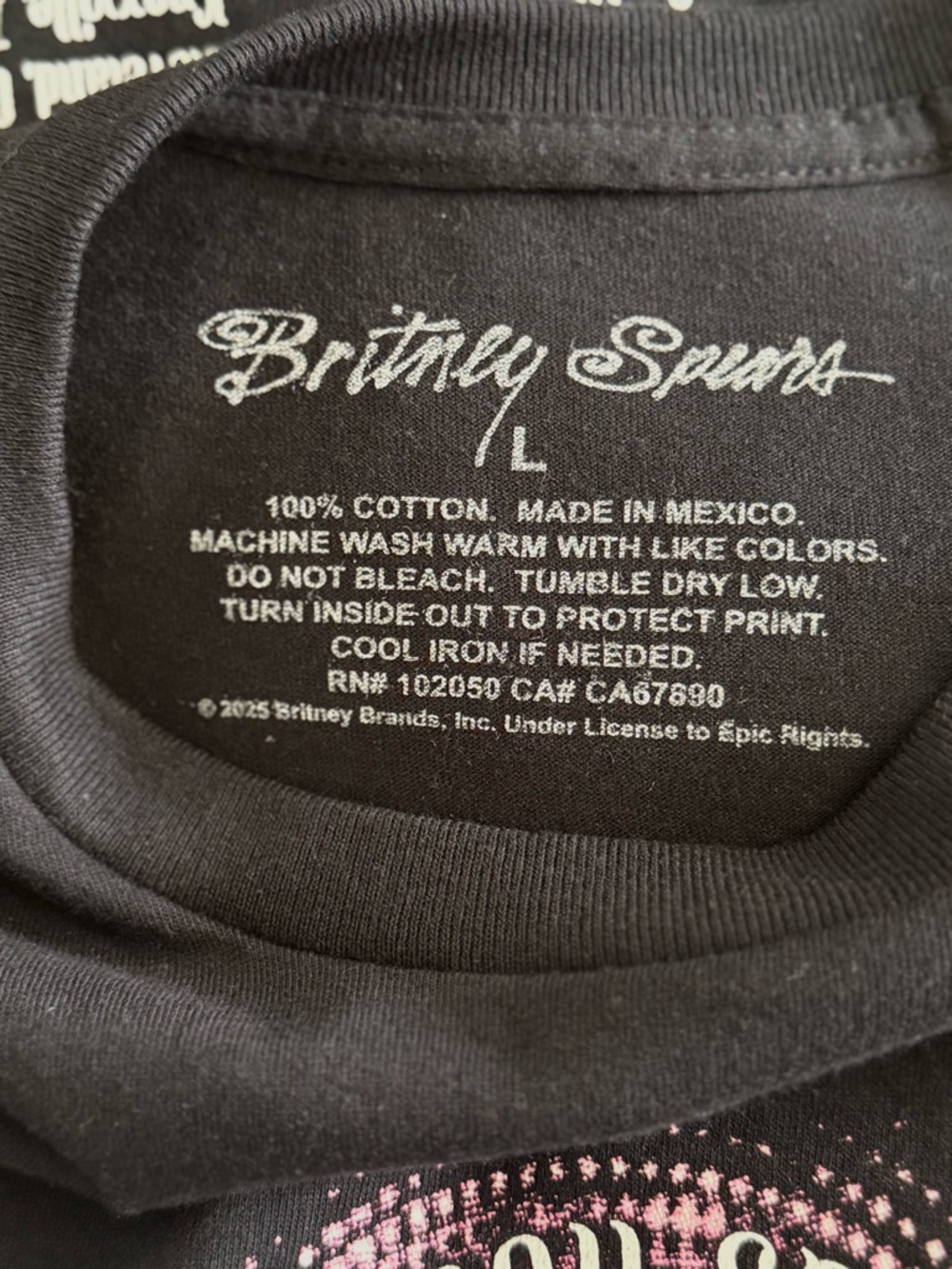 Britney Spears "Oops!…I Did It Again" Black Graphic Tee Large - Picture 6 of 7